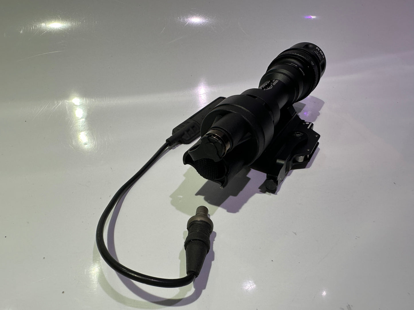 M951 M952 M952V IR Scout Weapon Light Flashlight White & I.R