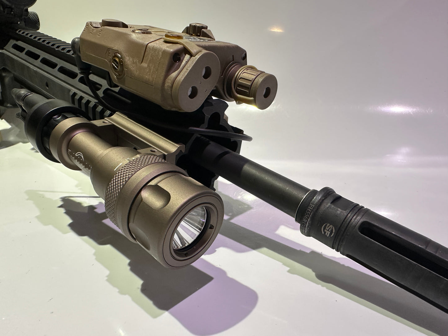 M951 M952 M952V IR Scout Weapon Light Flashlight White & I.R
