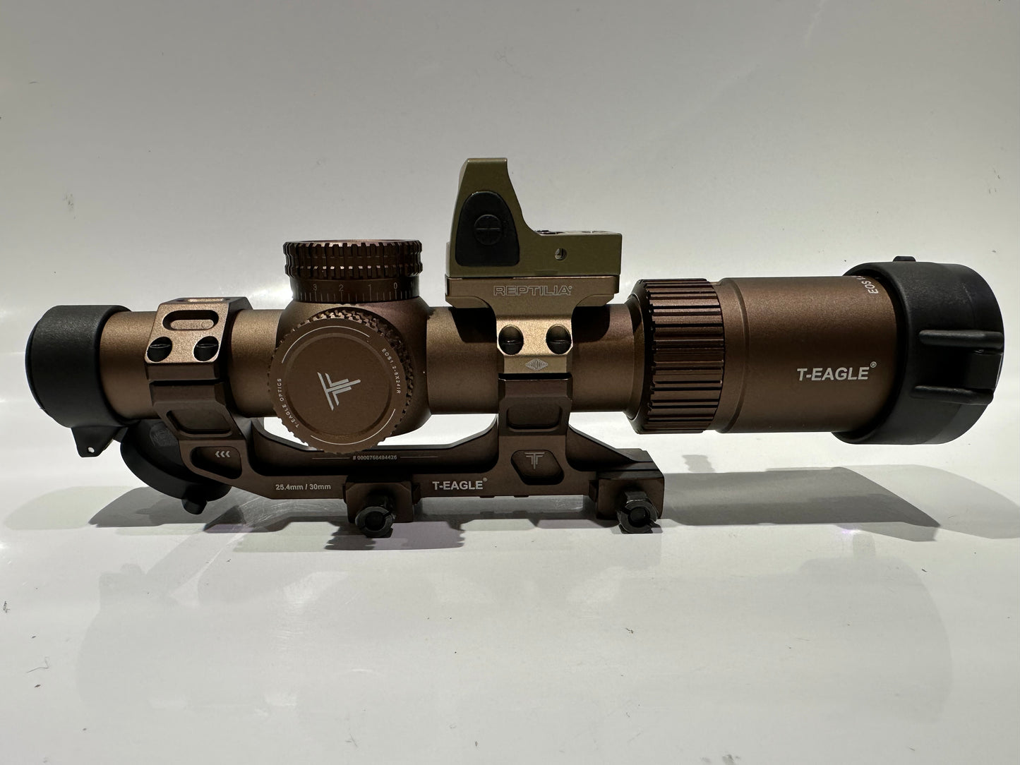 LPVO 1.2-6X24 Rifle scope illuminated reticule.