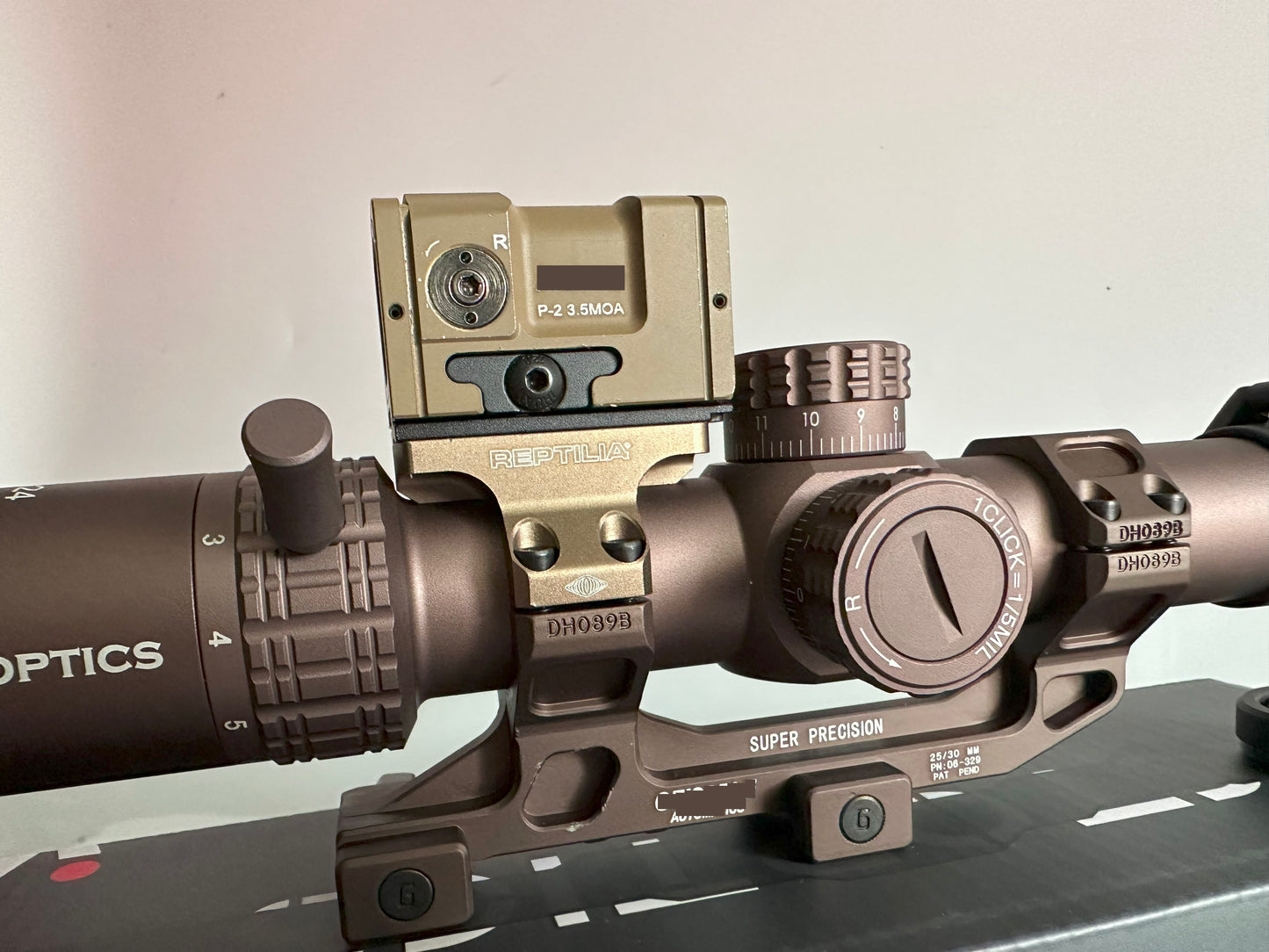 VICTOPTICS LPVO 1-6x24 Rifle scope illuminated reticle + ACRO Red dot sight Coyote tan
