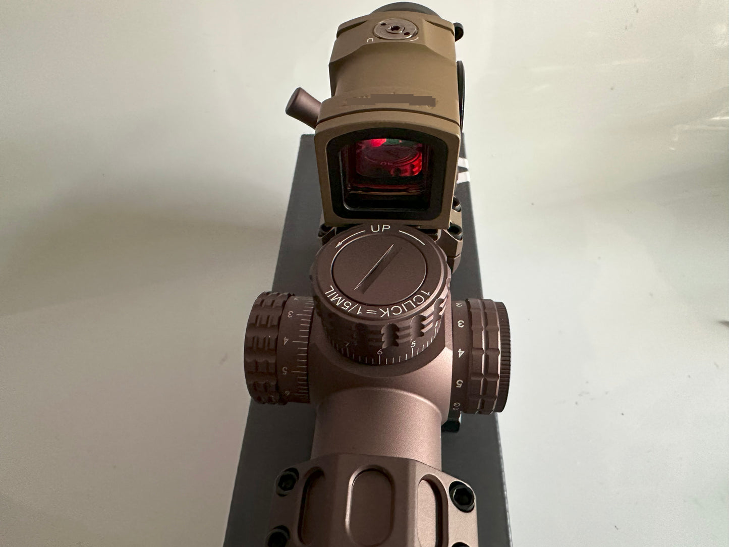 VICTOPTICS LPVO 1-6x24 Rifle scope illuminated reticle + ACRO Red dot sight Coyote tan