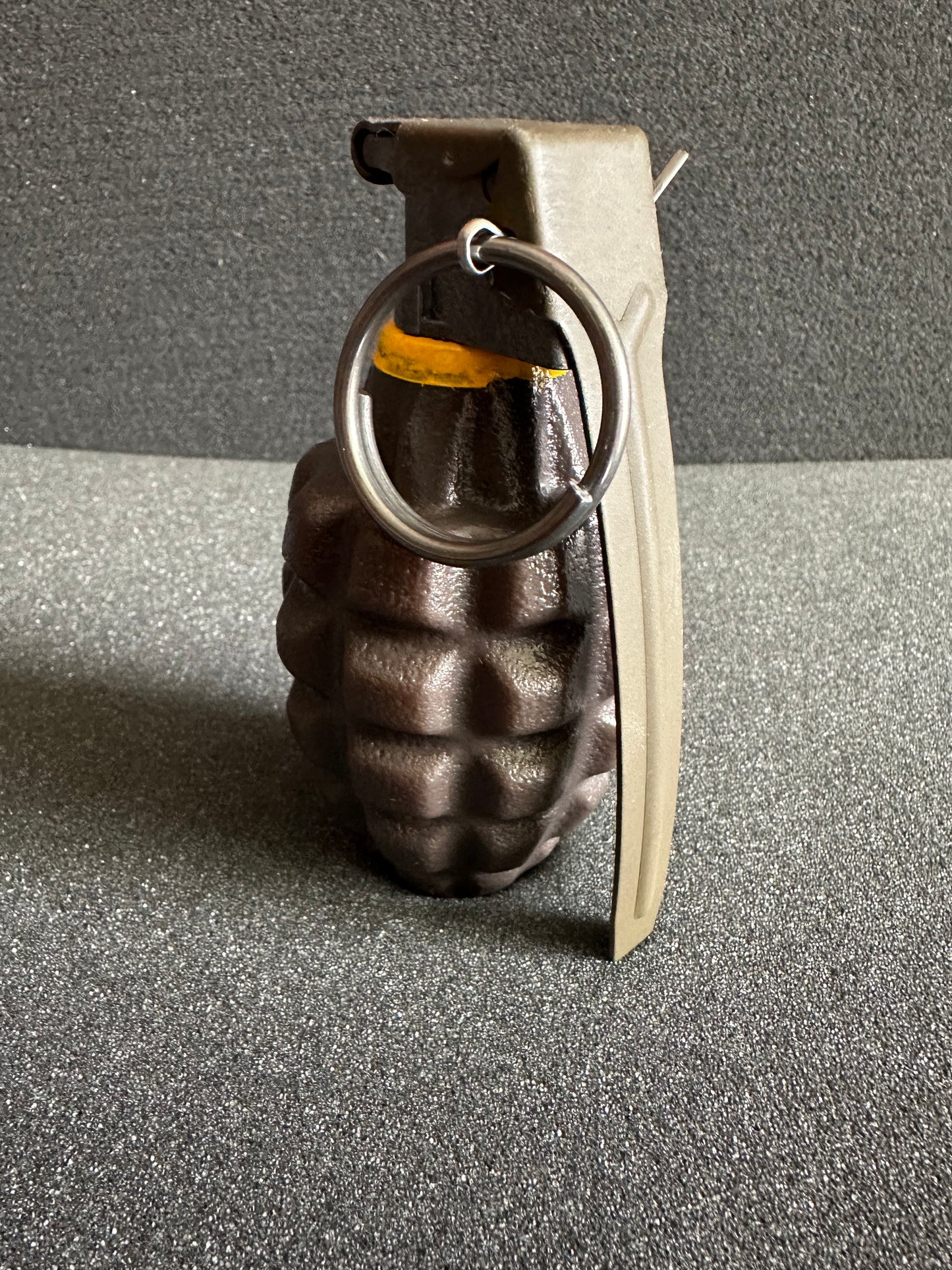 Real weight MKII WW2 Pineapple grenade MKII Prop Model custom Cosplay American