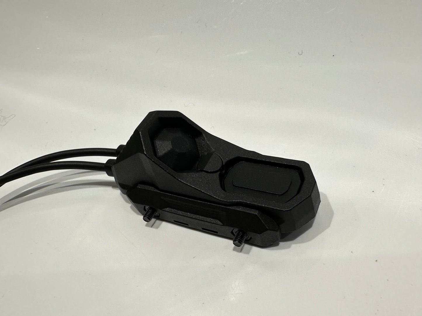 Remote In-Line Dual Function Pressure Switch for Flashlight & PEQ`s