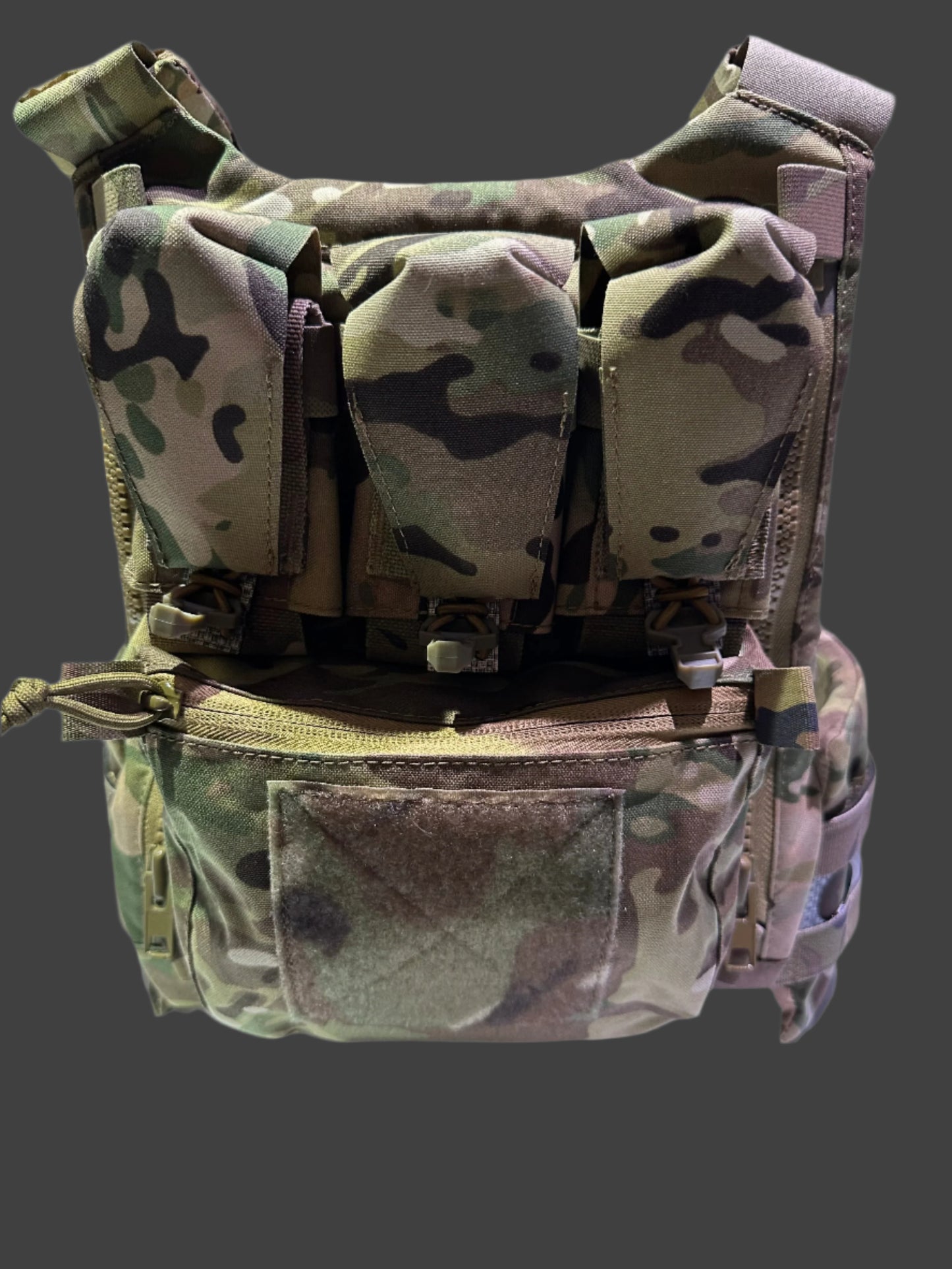 V5 FCPC Plate carrier with rear Flashbang Panel