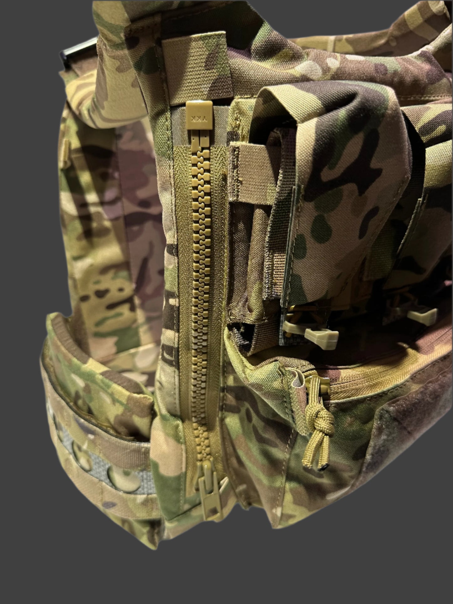 V5 FCPC Plate carrier with rear Flashbang Panel