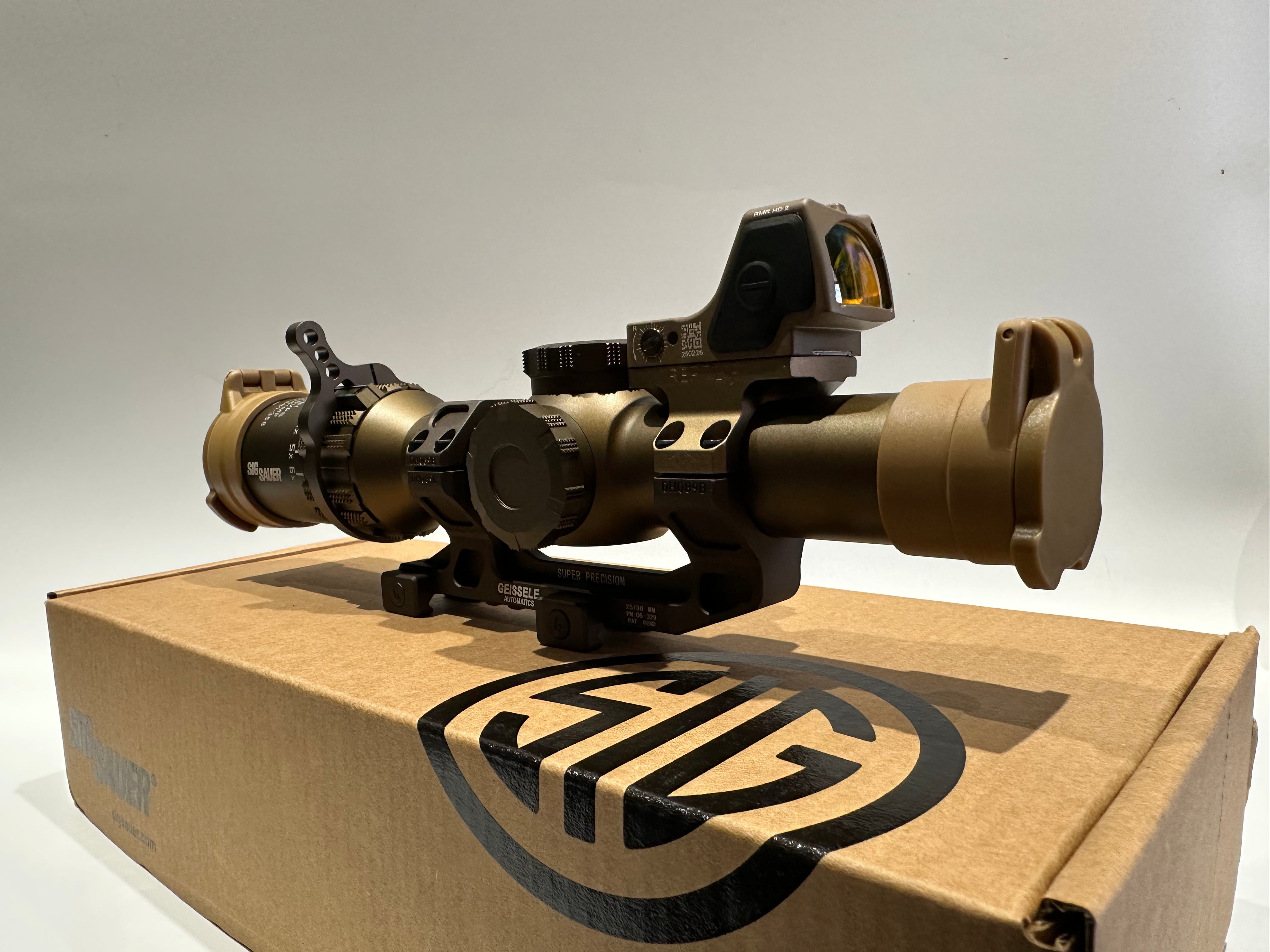 Airsoft TANGO6T SCOPE with scope rings, RMR HD Red Dot & lens covers ...