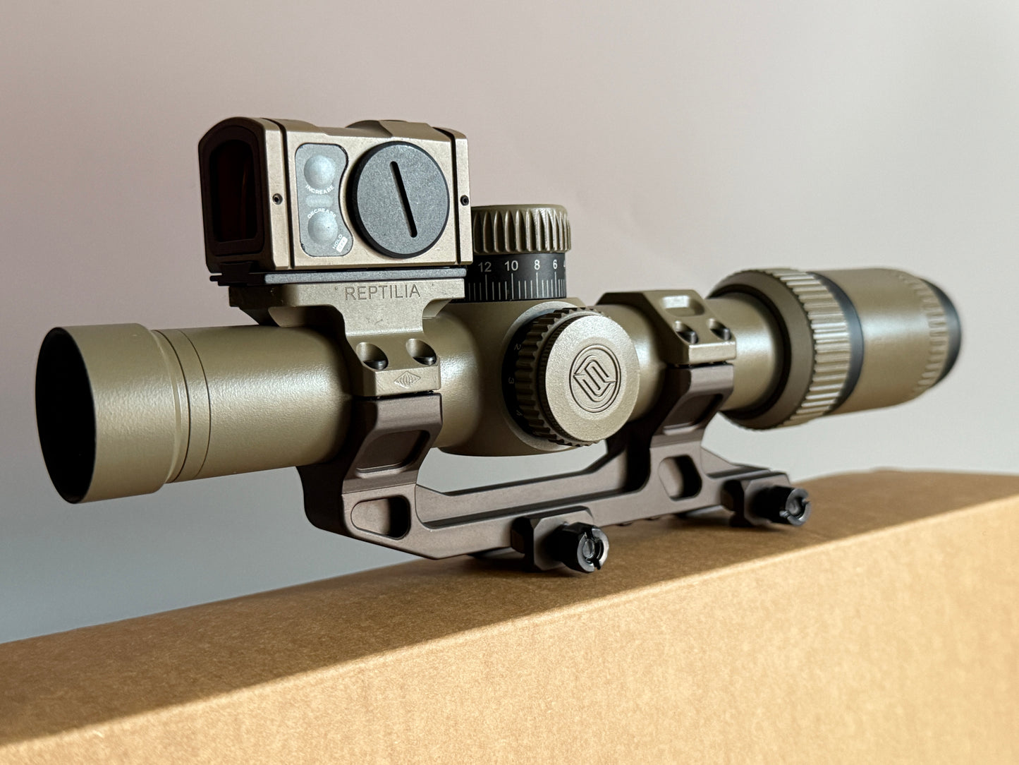 KS1 Style rifle scope SFP 1.2-6x24 in Dark Earth / Coyote tan