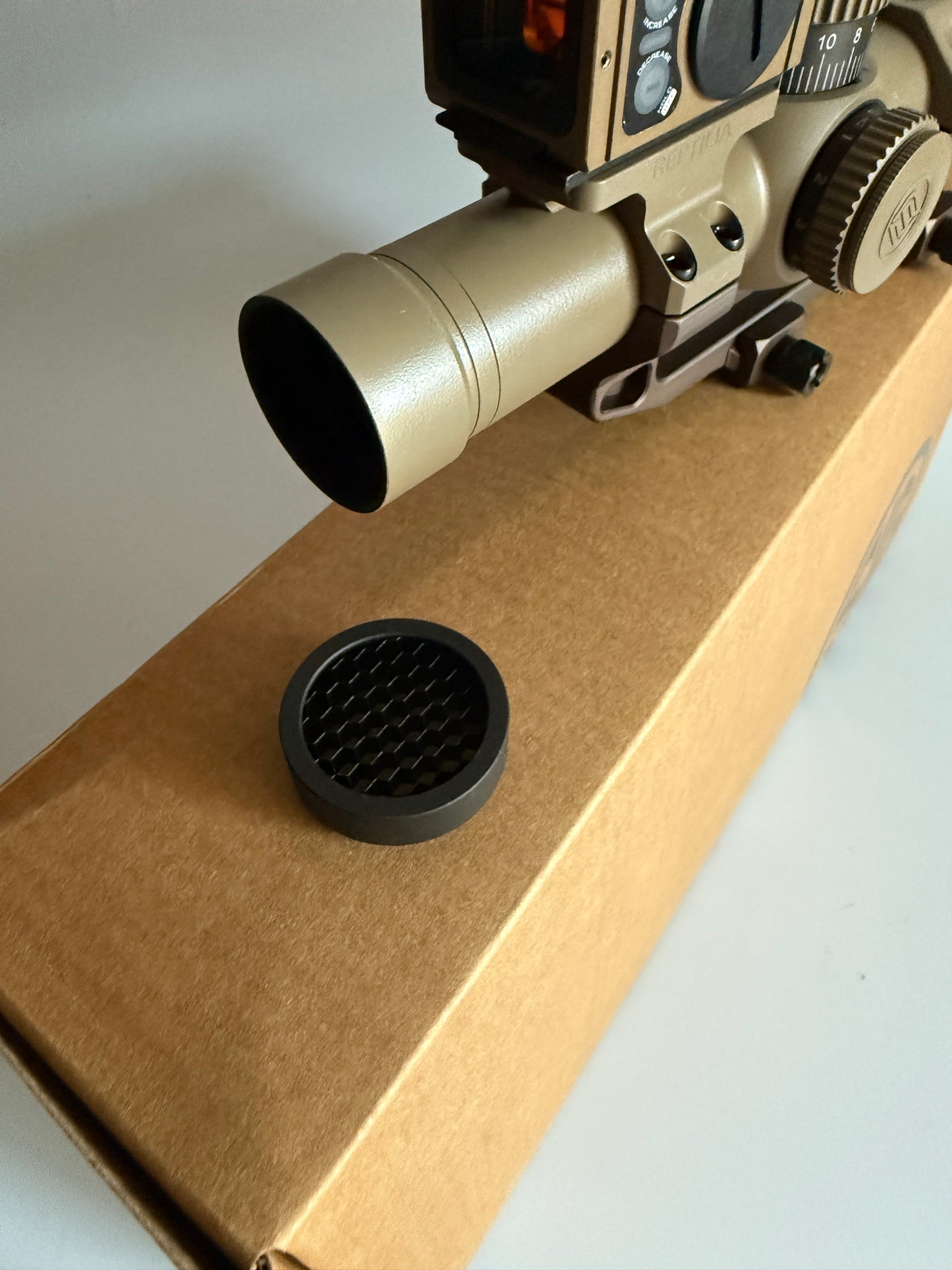 KS1 Style rifle scope SFP 1.2-6x24 in Dark Earth / Coyote tan