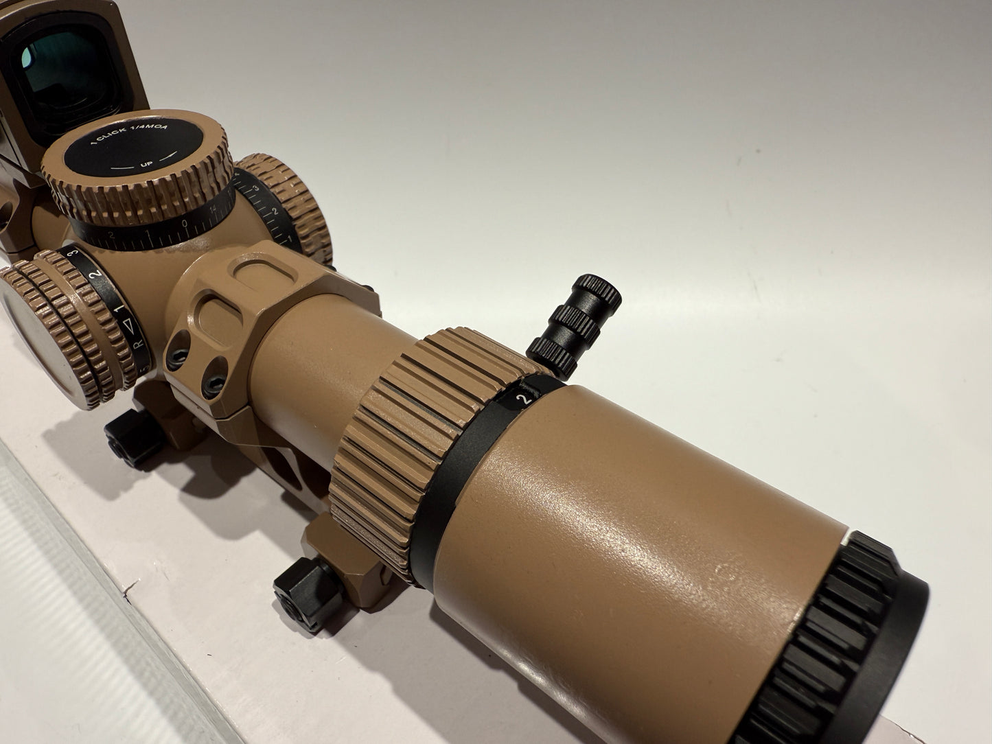 KS1 Style rifle scope SFP 1.2-6x24 in Dark Earth