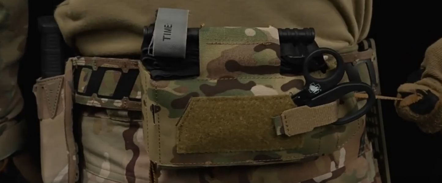 Compact Medical pouch quick release