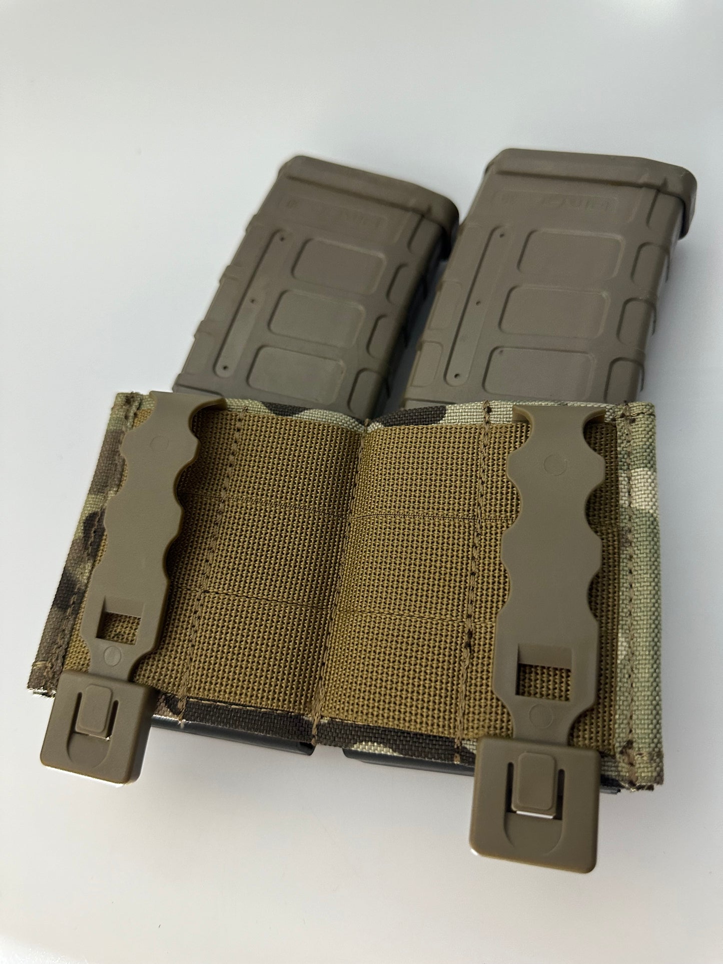 Copy of Double M4 5.56 magazine pouch Multicam Fast mag