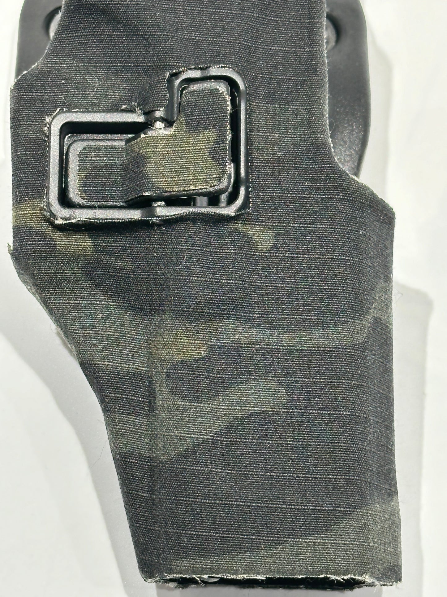 Extended Hip paddle Right Hand serpa Holster for Glock 17 18 19 Multicam black