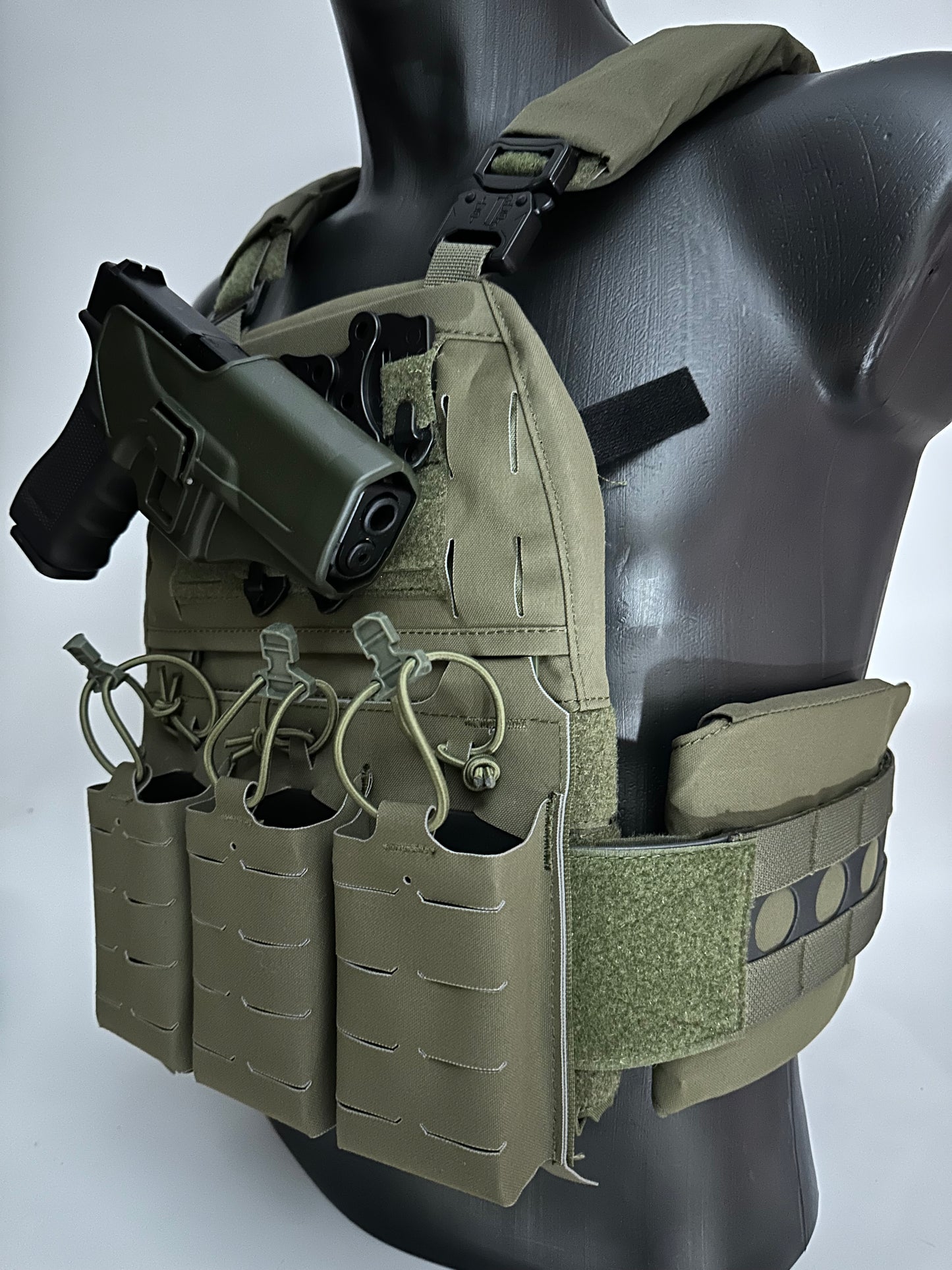 V5 FCPC Tactical Plate Carrier Ranger Green size 38"-44" chest Airsoft Plates included