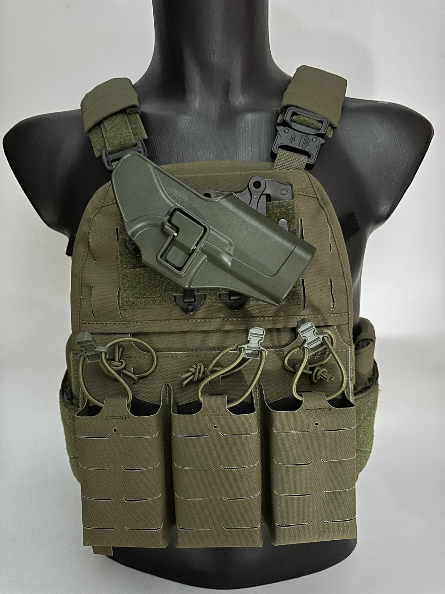 V5 FCPC Tactical Plate Carrier Ranger Green size 38"-44" chest Airsoft Plates included