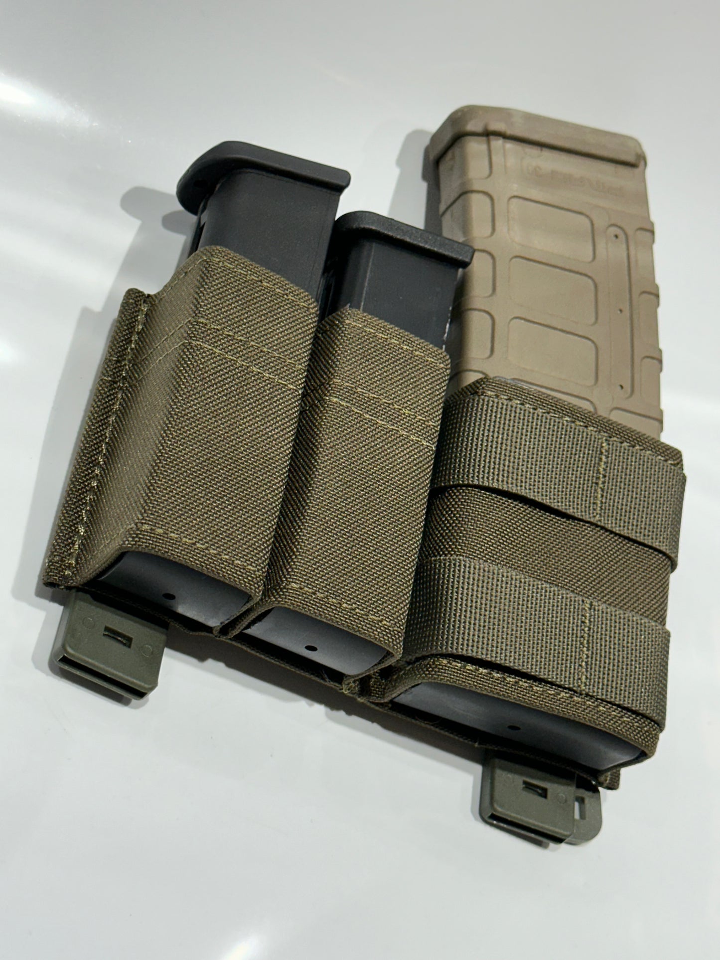 KYWI Style Single M4 5.56 Magazine & double 9mm mag pouch Multicam HSG Fast mag