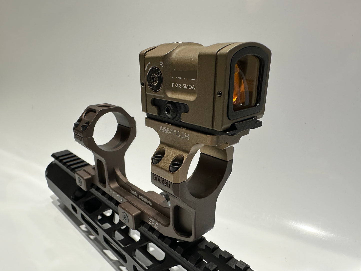 30mm tube KS1 Rifle scope mount with P2 Red dot.