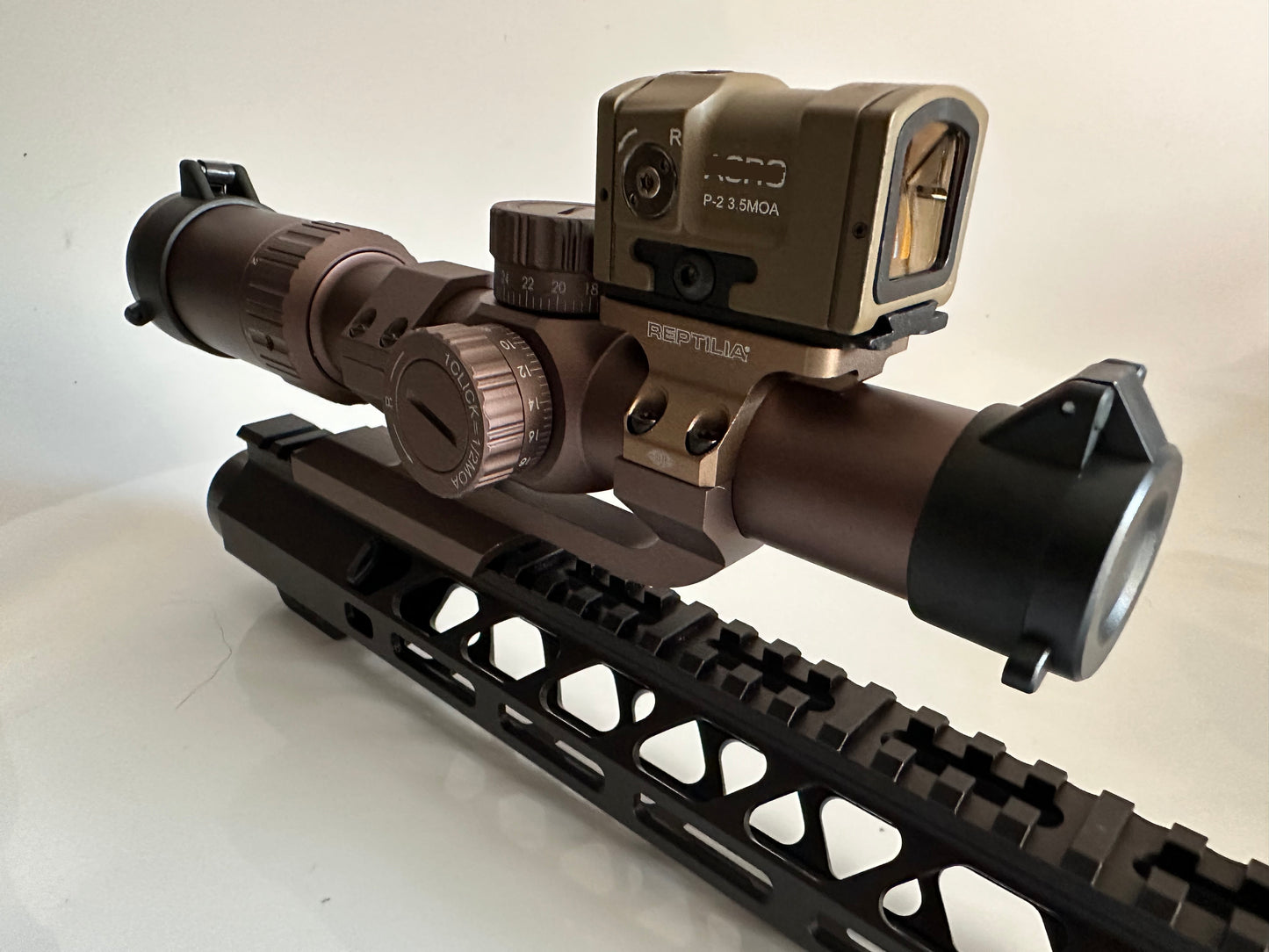 British Army 1-6x24 30mm tube scope (No scope logo) Red Dot with logo included.