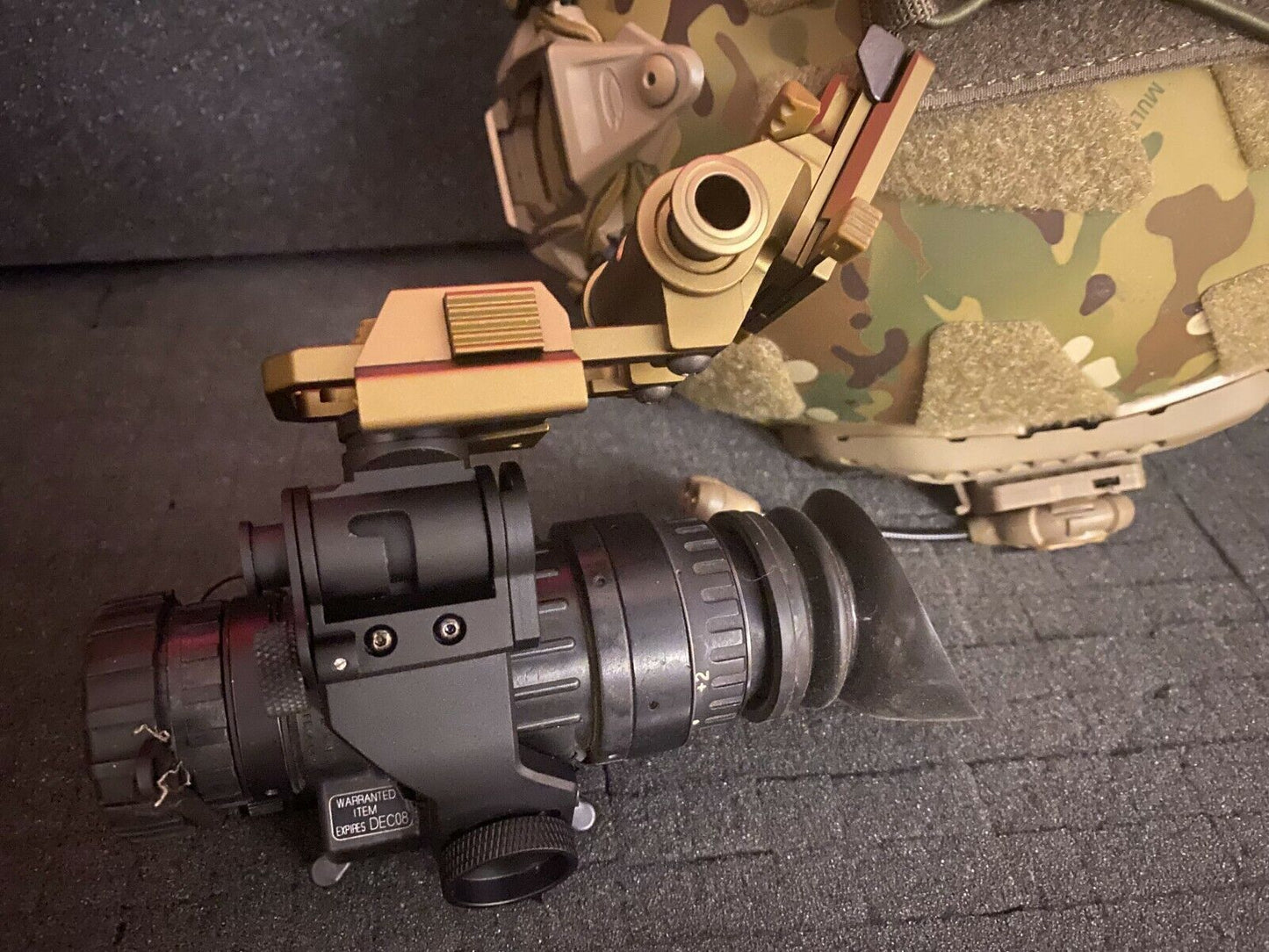 L4 G24 Rhino mount + PVS 14 J Arm