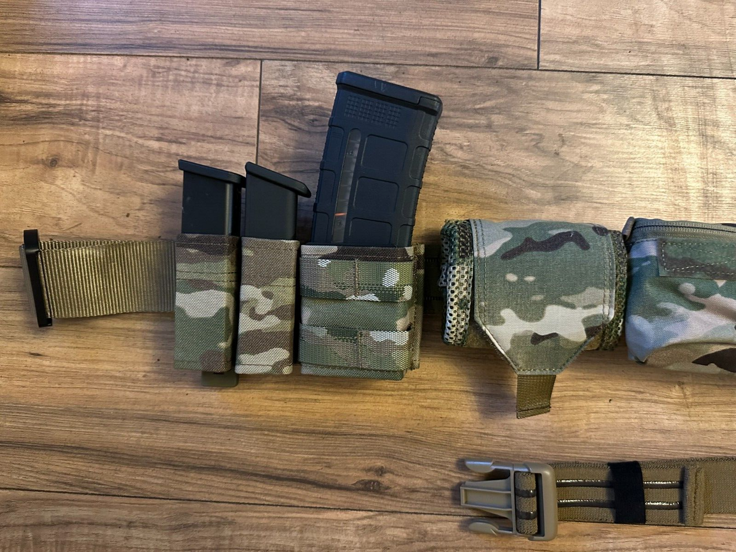 Shooters Belt Multicam + Airsoft Glock 17 holster MOLLE Waist 28-44