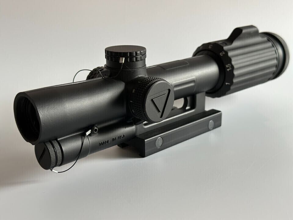 Toy LPVO ACOG/ VCOG 1-6x24 30mm Tube Rifle Scope Tactical Airsoft Riflescope